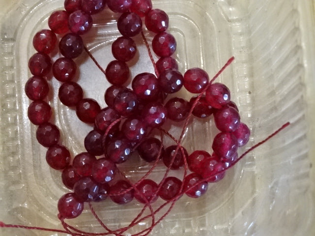 'Maraschino' 6mm faceted glass beads