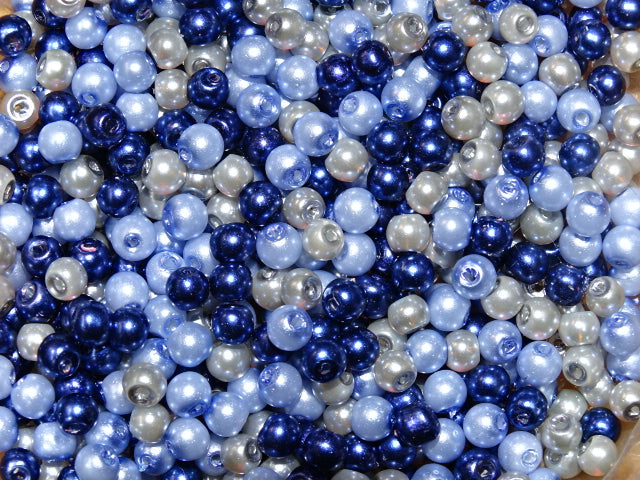 'Blue Moon Mix' 4mm glass beads