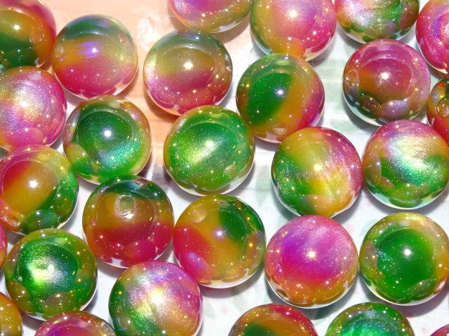 Big N Chunky 'Silken Pearl'  16mm Pearlised Gradient Colour Resin Beads